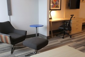 Holiday Inn Express Biloxi - Beach Blvd