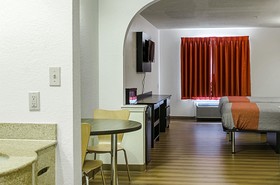 Motel 6 Biloxi, MS - Ocean Springs