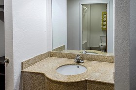 Motel 6 Biloxi, MS - Ocean Springs