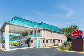 Baymont Biloxi/Ocean Springs