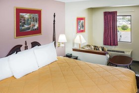 Baymont Biloxi/Ocean Springs