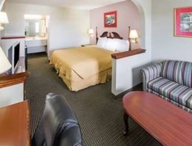 Baymont Biloxi/Ocean Springs
