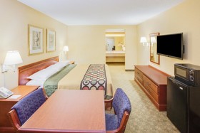 Super 8 by Wyndham Diberville Biloxi Area