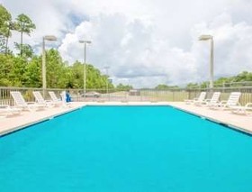 Super 8 by Wyndham Diberville Biloxi Area