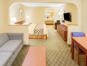 Super 8 by Wyndham Diberville Biloxi Area