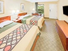 Super 8 by Wyndham Diberville Biloxi Area