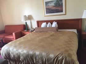 Super 8 by Wyndham Biloxi