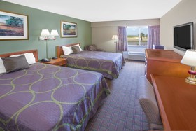 Super 8 by Wyndham Biloxi