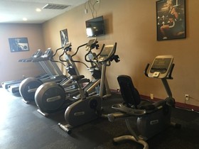 Super 8 by Wyndham Biloxi