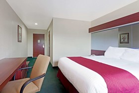 Microtel Inn & Suites by Wyndham Brandon