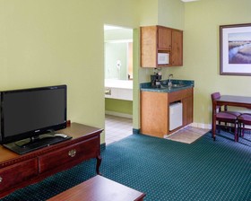 Econo Lodge Canton