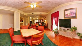 Econo Lodge Canton