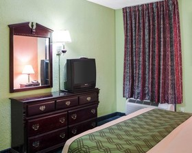 Econo Lodge Canton