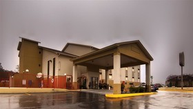 Americas Best Value Inn & Suites Clinton/Jackson