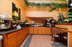 Americas Best Value Inn & Suites Clinton/Jackson