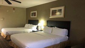 Holiday Inn Express Clinton