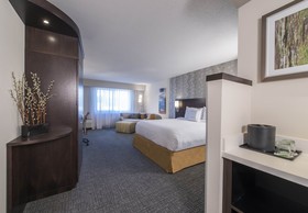 Courtyard Columbus
