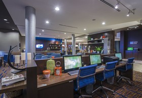 Courtyard Columbus