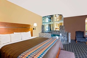 Days Inn by Wyndham Columbus