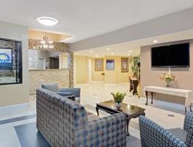 Days Inn by Wyndham Columbus