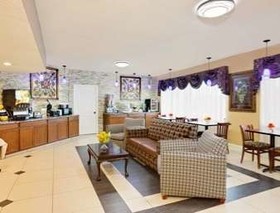Days Inn by Wyndham Columbus
