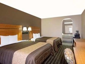 Days Inn by Wyndham Columbus