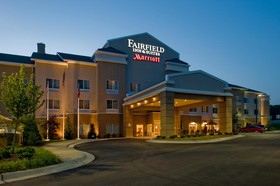 Fairfield Inn & Suites Columbus