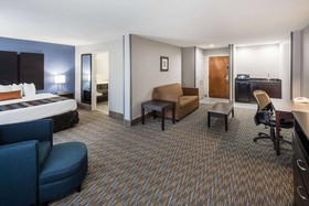 Comfort Inn & Suites Columbus