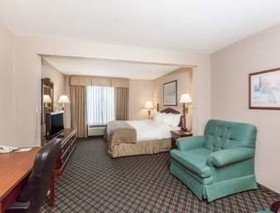Comfort Inn & Suites Columbus