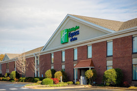 Holiday Inn Express & Suites Corinth