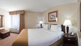Holiday Inn Express & Suites Corinth