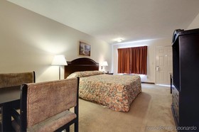 Oak Tree Inn