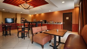 Best Western Plus Flowood Inn & Suites