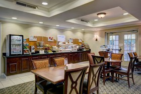 Holiday Inn Express & Suites Jackson - Flowood
