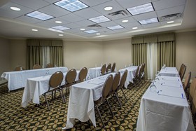 Holiday Inn Express & Suites Jackson - Flowood