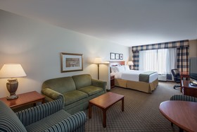 Holiday Inn Express & Suites Jackson - Flowood