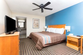 Days Inn by Wyndham Forest