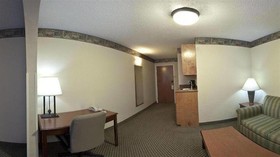 Holiday Inn Express & Suites Forest