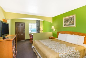 Days Inn by Wyndham Fulton