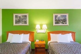 Days Inn by Wyndham Fulton