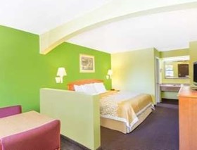 Days Inn by Wyndham Fulton