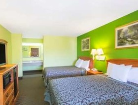 Days Inn by Wyndham Fulton