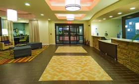 Holiday Inn Express Hotel & Suites Fulton