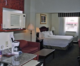 Holiday Inn Express & Suites Greenville