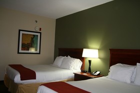 Holiday Inn Express & Suites Greenville