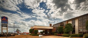 SureStay Plus Hotel by Best Western Greenwood