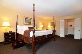 SureStay Plus Hotel by Best Western Greenwood