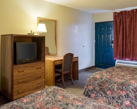 Motel 6 Greenwood, MS