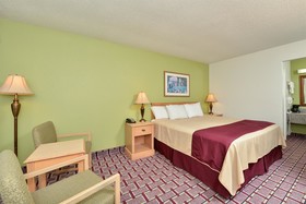 Super 8 by Wyndham Gulfport Biloxi Airport