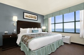 Holiday Inn Express Gulfport Beach